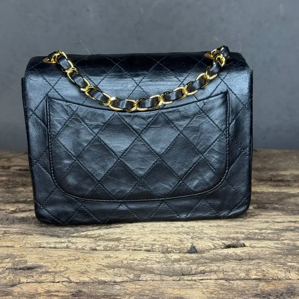 Authentic Vintage Chanel Classic Mini Flap Bag – Lambskin – Series 2 (1991-1994)